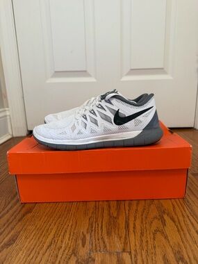 Nike White, Gray & Black Training Sneakers